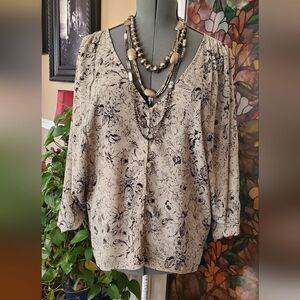 Kut from the Kloth - Batwing Blouse - Size M